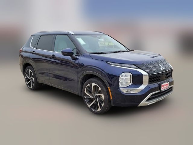 2024 Mitsubishi Outlander SEL
