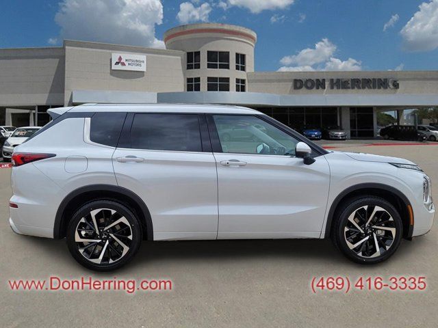 2024 Mitsubishi Outlander SEL