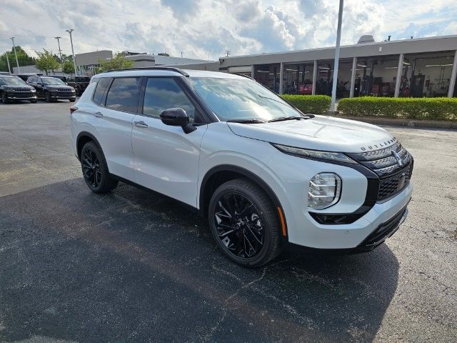 2024 Mitsubishi Outlander SEL Black Edition