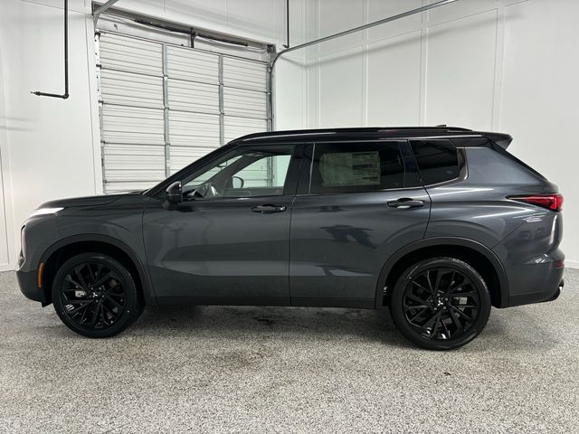 2024 Mitsubishi Outlander SEL Black Edition