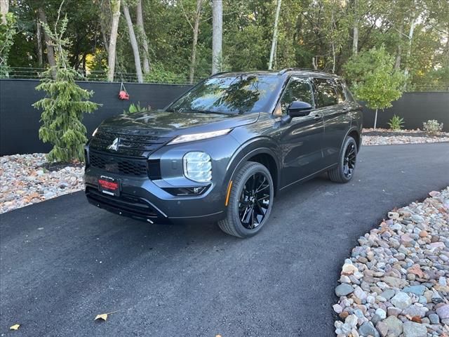 2024 Mitsubishi Outlander SEL Black Edition