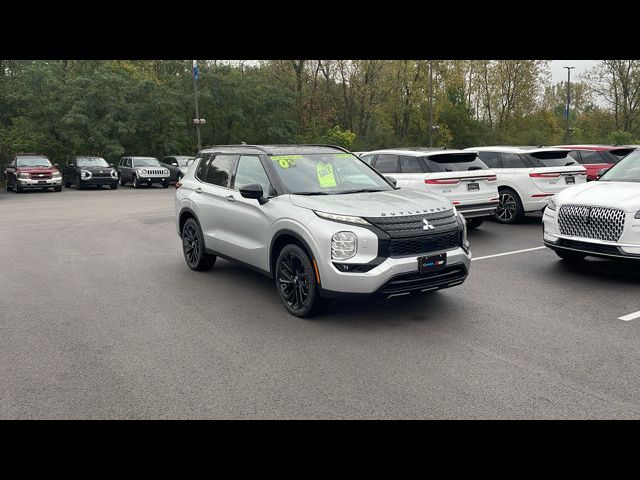 2024 Mitsubishi Outlander SEL Black Edition