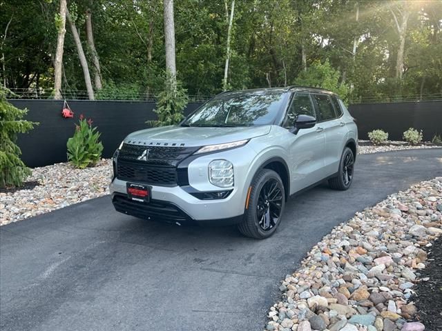 2024 Mitsubishi Outlander SEL Black Edition