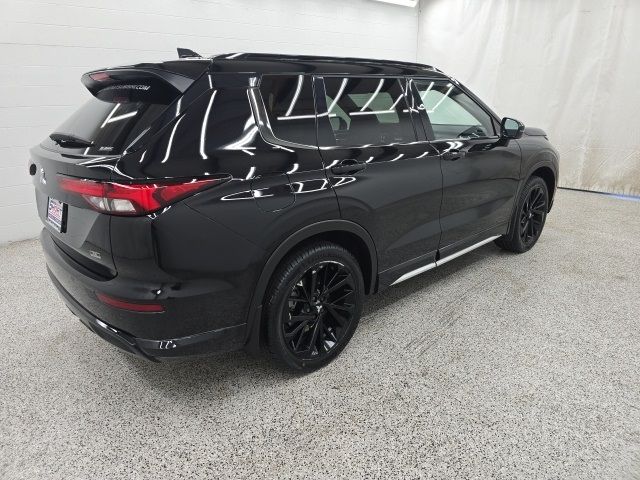 2024 Mitsubishi Outlander SEL Black Edition