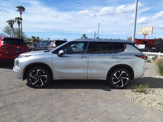 2024 Mitsubishi Outlander SEL