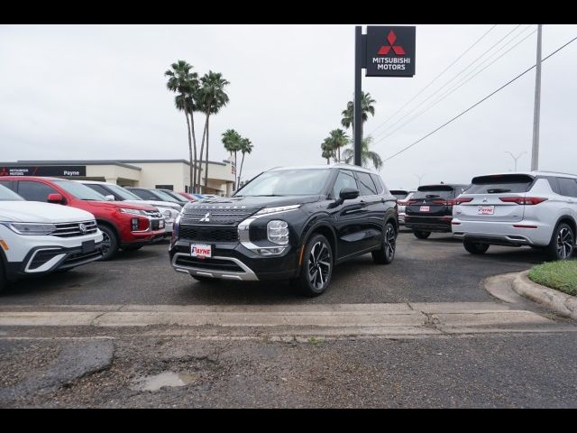 2024 Mitsubishi Outlander SEL Platinum Edition