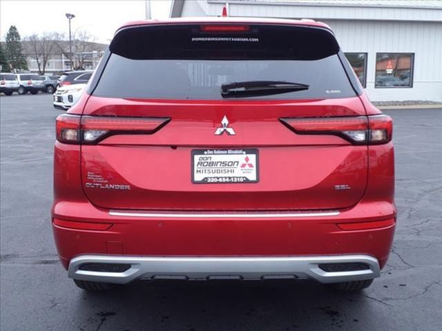 2024 Mitsubishi Outlander SEL