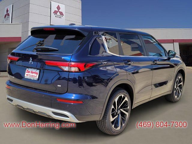 2024 Mitsubishi Outlander SE