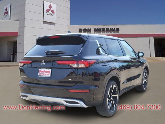 2024 Mitsubishi Outlander SE