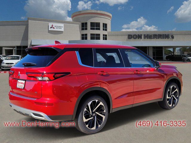 2024 Mitsubishi Outlander SE