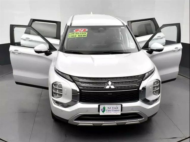2024 Mitsubishi Outlander 