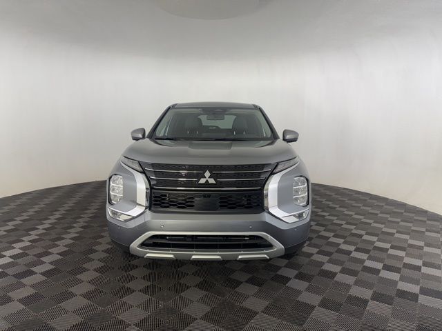 2024 Mitsubishi Outlander SE Black Edition