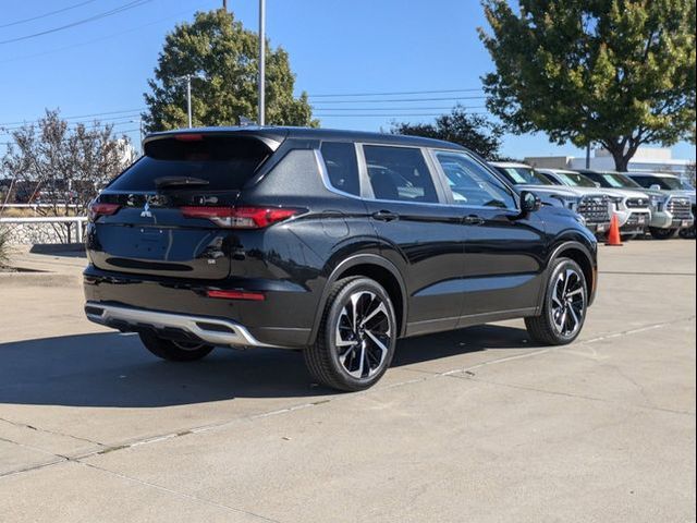 2024 Mitsubishi Outlander SE Black Edition