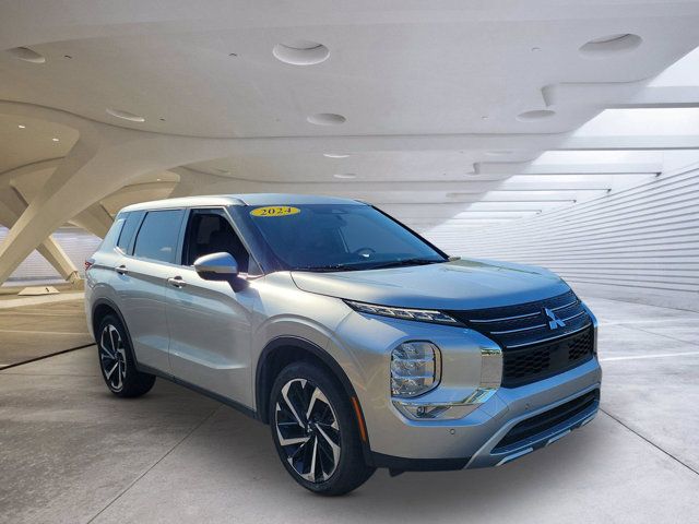 2024 Mitsubishi Outlander SE Black Edition