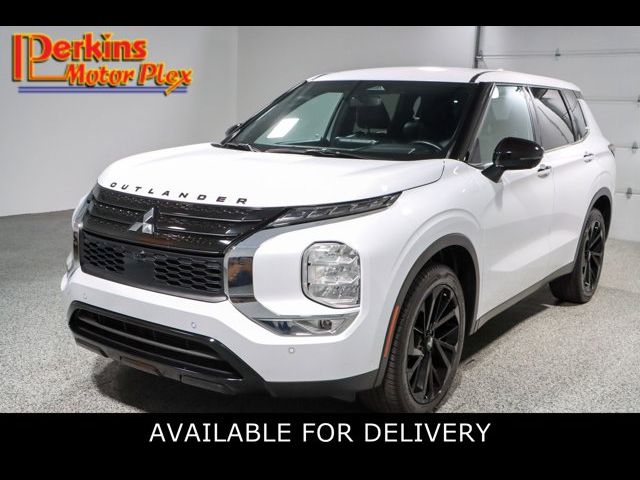 2024 Mitsubishi Outlander SE Black Edition