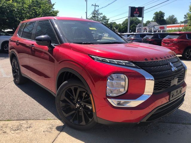 2024 Mitsubishi Outlander SE Black Edition