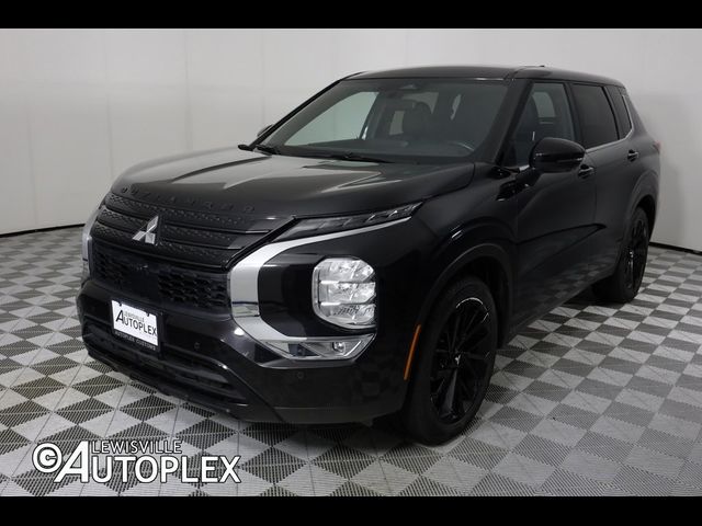 2024 Mitsubishi Outlander SE Black Edition