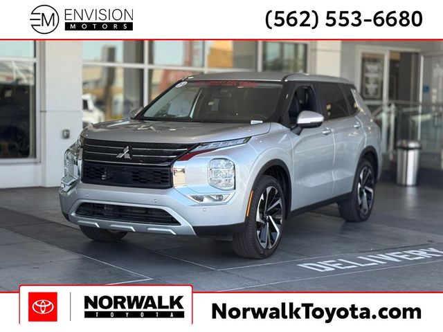 2024 Mitsubishi Outlander SE Black Edition