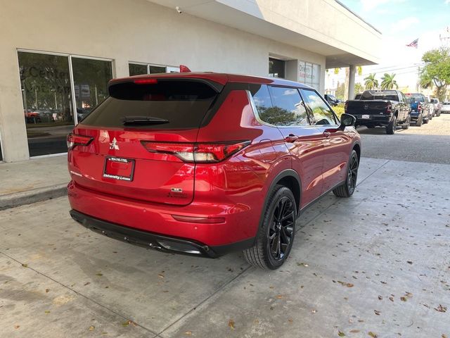 2024 Mitsubishi Outlander SE Black Edition