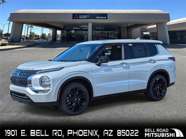 2024 Mitsubishi Outlander SE Black Edition w/Pano Roof