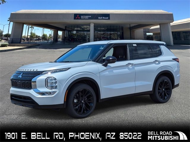 2024 Mitsubishi Outlander SE Black Edition w/Pano Roof