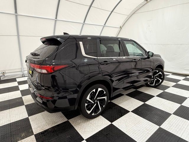 2024 Mitsubishi Outlander SE Black Edition