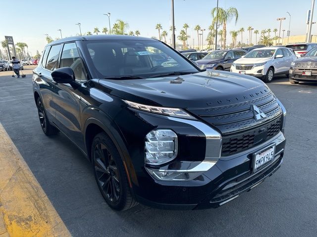 2024 Mitsubishi Outlander SE Black Edition