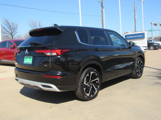 2024 Mitsubishi Outlander SE Black Edition