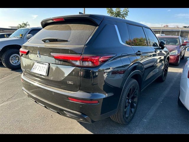 2024 Mitsubishi Outlander SE Black Edition