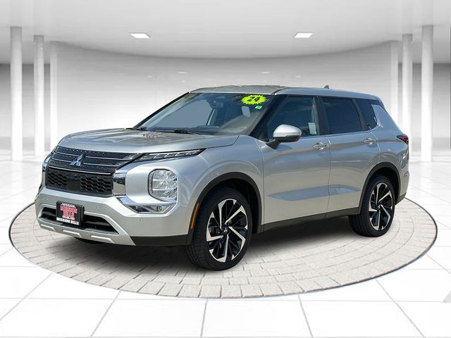 2024 Mitsubishi Outlander SE Black Edition