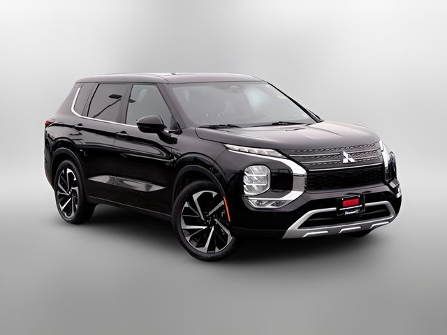 2024 Mitsubishi Outlander SE Black Edition