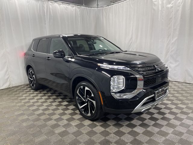 2024 Mitsubishi Outlander SE Black Edition