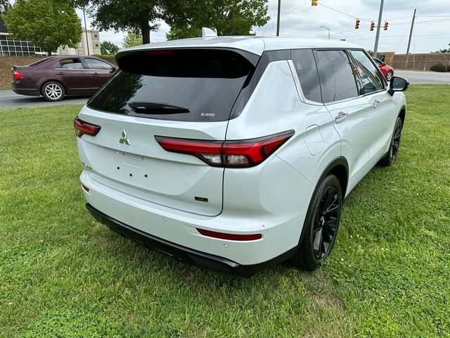 2024 Mitsubishi Outlander SE Black Edition