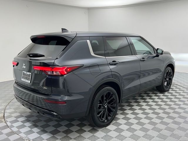 2024 Mitsubishi Outlander SE Black Edition