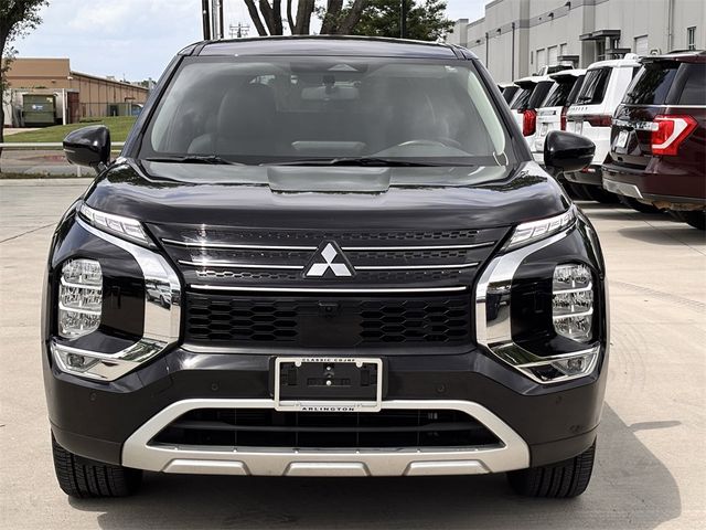 2024 Mitsubishi Outlander SE Black Edition