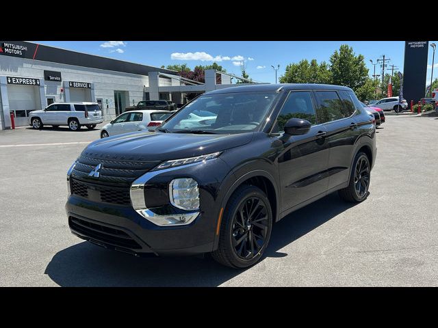 2024 Mitsubishi Outlander SE Black Edition