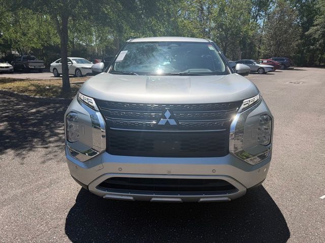 2024 Mitsubishi Outlander SE Black Edition