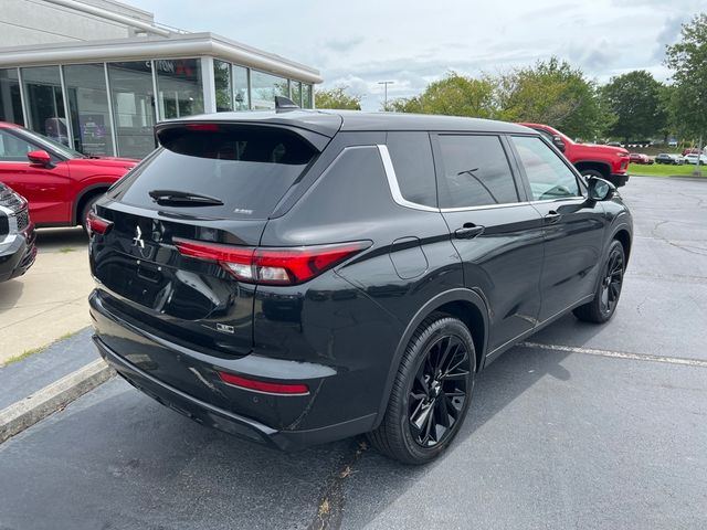 2024 Mitsubishi Outlander SE Black Edition