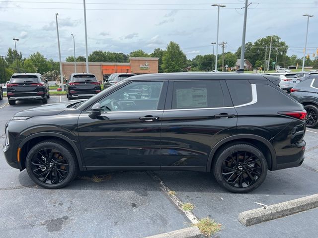 2024 Mitsubishi Outlander SE Black Edition