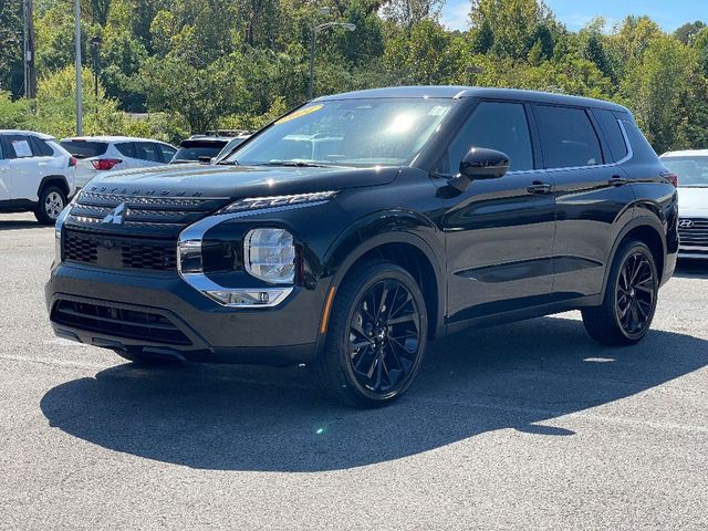 2024 Mitsubishi Outlander SE Black Edition