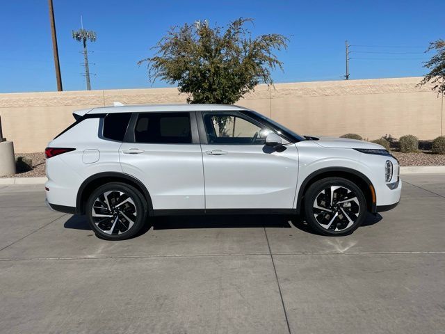 2024 Mitsubishi Outlander SE Black Edition