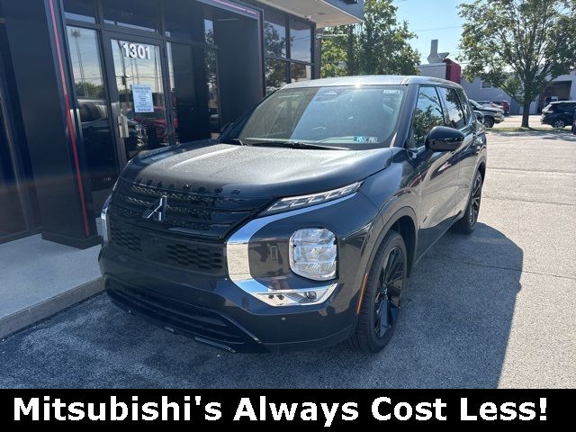 2024 Mitsubishi Outlander SE Black Edition