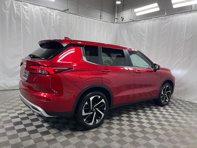 2024 Mitsubishi Outlander SE Black Edition