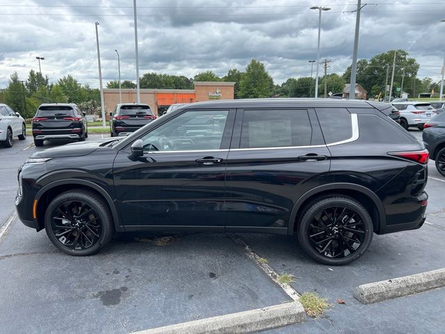 2024 Mitsubishi Outlander SE Black Edition