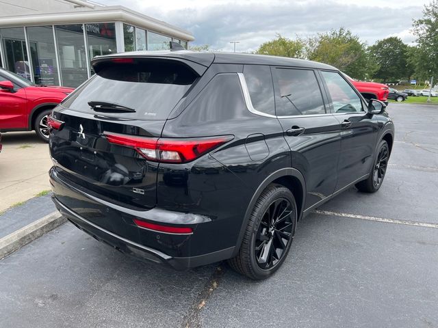 2024 Mitsubishi Outlander SE Black Edition