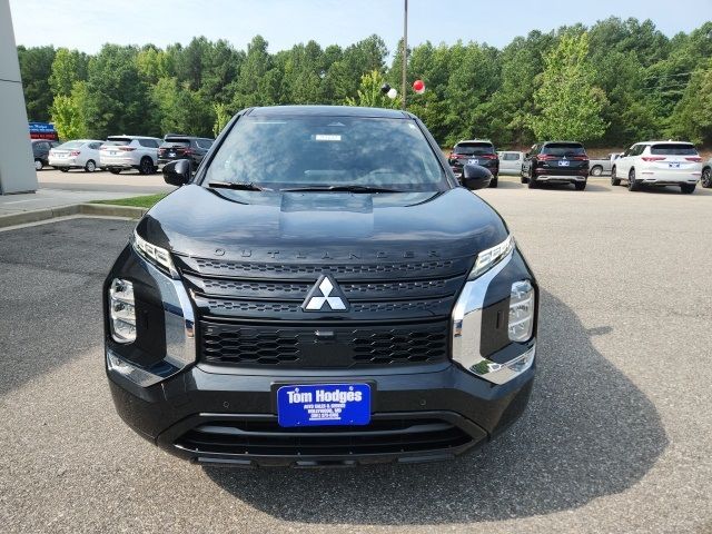 2024 Mitsubishi Outlander SE Black Edition w/Pano Roof