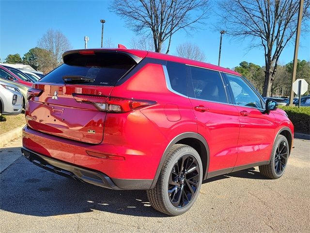 2024 Mitsubishi Outlander SE Black Edition