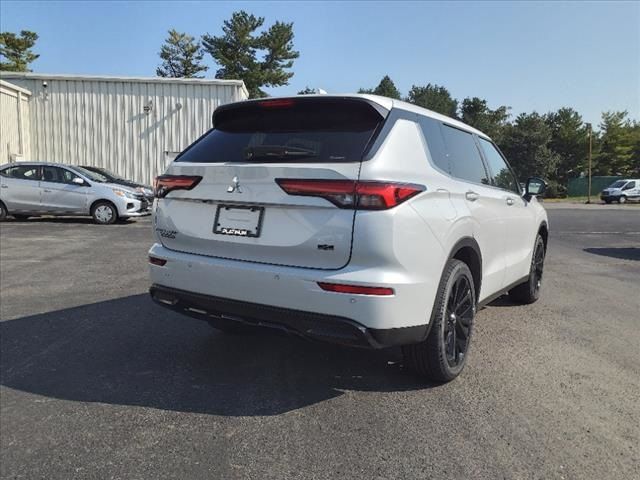 2024 Mitsubishi Outlander SE Black Edition