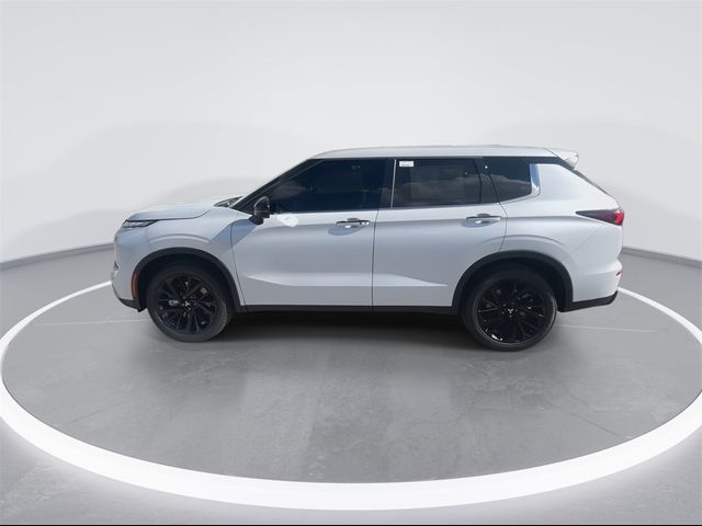 2024 Mitsubishi Outlander SE Black Edition