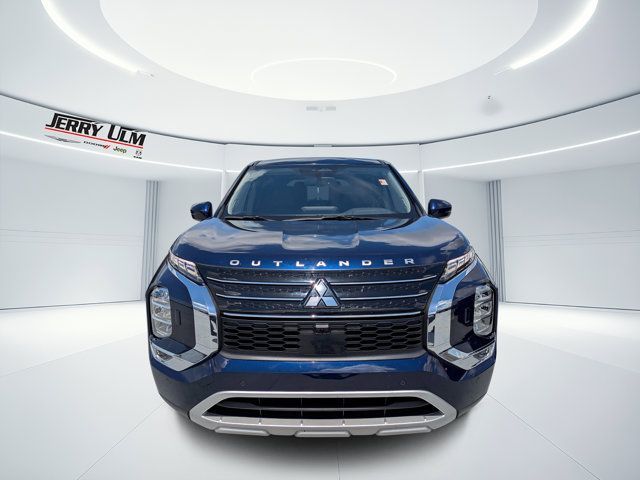 2024 Mitsubishi Outlander SE Black Edition